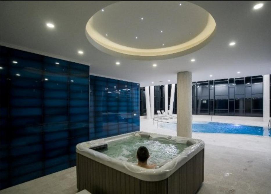 פויניצה Relax Apartman מראה חיצוני תמונה